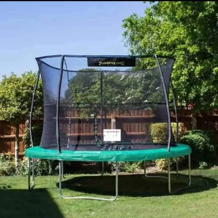 Trampoline